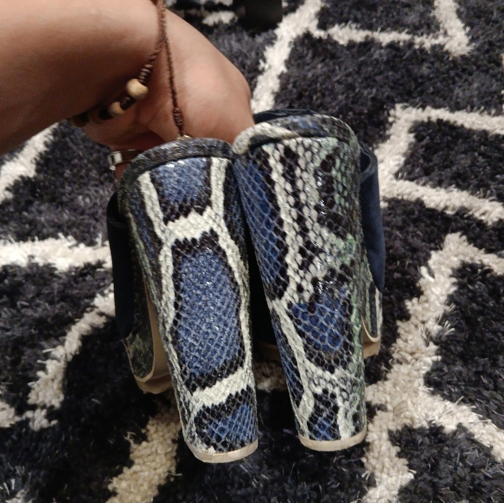 Stella McCartney Blue and Snake Print Mules Sz 9 - Picture 4 of 7